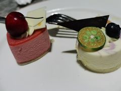 -松咖啡自助餐厅·松北香格里拉