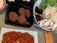 麻辣牛肉-贰重天冰煮羊自助火锅(东坝店)