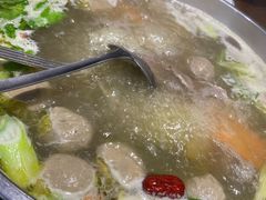 -乡土黄·鲜牛肉火锅·小龙虾(兴业街店)