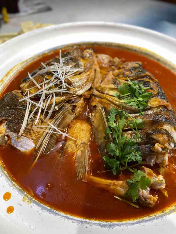 津沽船宴-"菜品味道不错,鱼头泡饼,鱼特别的新鲜,素."-大众点评移动版