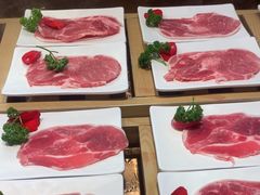 -山焱·炭火自助烤肉(周浦万达店)