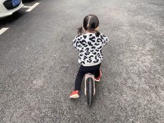 -八爪矩阵极限运动馆·儿童平衡车·感统训练(南海子公园校区)
