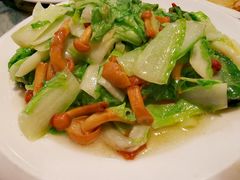 -黄家饺子东北特色菜馆(湖滨商业街店)