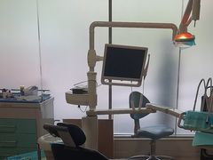 -上海仁爱医院口腔科 · 种植