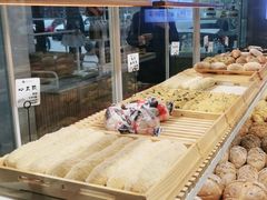 -焙丽拾光(麦凯乐直营店)