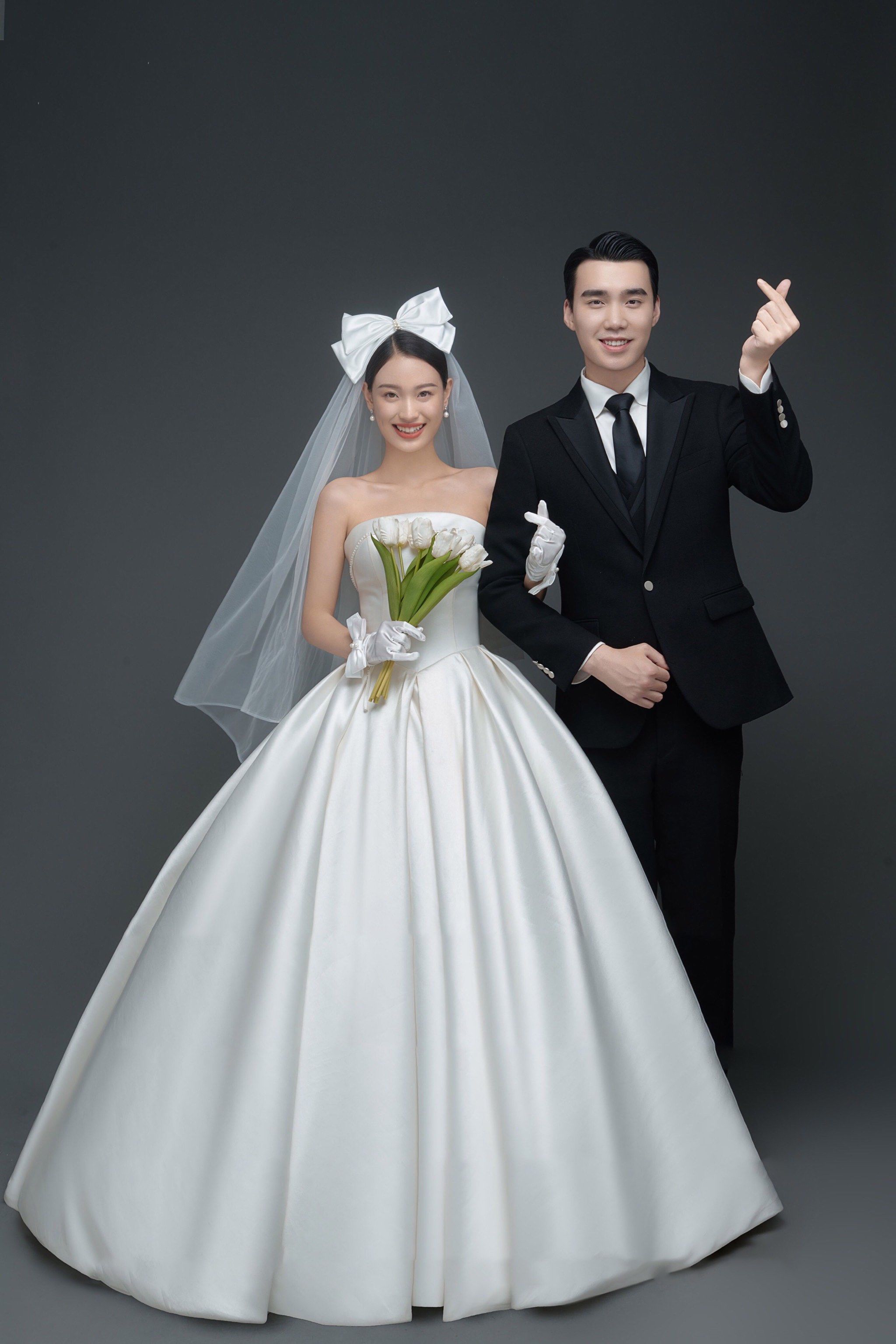 美到心底里的高级灰婚纱照75青岛婚纱照推荐