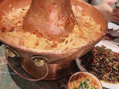 -浩海火燒雲傣家菜(芮欧百货店)