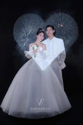 -薇薇新娘婚纱摄影(跃进北路店)
