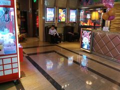 -好乐迪(张扬路八佰伴店)