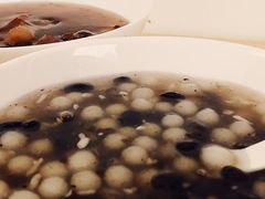 酒酿元宵-芳婆糕团店(王府大街店)