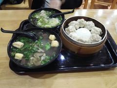 -百年尹氏汤包(湖南路狮子桥店)