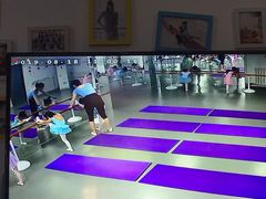-蒲公英舞蹈艺术中心(解放路校区)