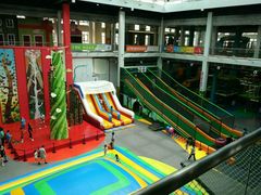 -蒙特利亲子乐园