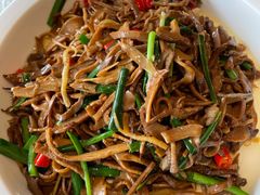 油焖烟笋-辣婆婆(航天桥店)