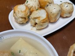 鲜肉虾肉双拼-大壶春生煎(四川中路店)