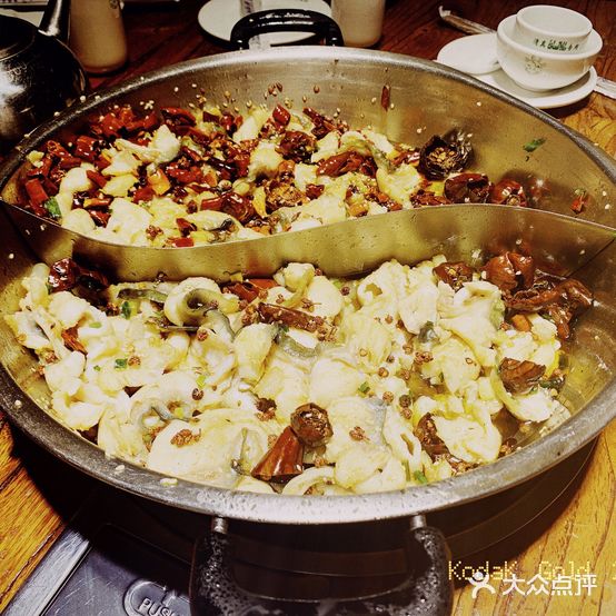 年年大丰收鱼庄(新乡总店)