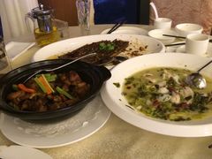 -金迎海鲜酒家(金凤凰广场店)