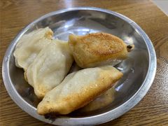 -黄阿姨锅贴大王(万航渡路店)