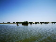 -亿利库布其七星湖沙漠生态旅游区