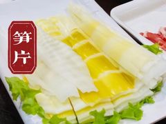 -楼外楼大刀肉传统火锅居(繁荣路店)