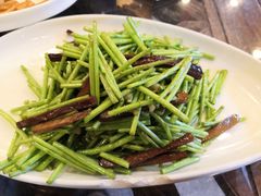 藜蒿炒香干-西江美食舫·江西菜(健德桥店)