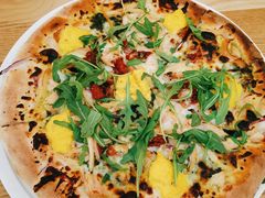 -城市大道红炉披萨烘焙坊