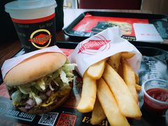 -FATBURGER 特富客汉堡(外交公寓店)