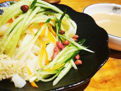 -嘻小北·兰州清汤牛肉面(太平洋森活天地店)