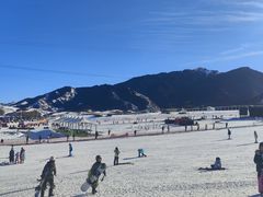 -丝绸之路山地度假区滑雪场