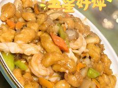 -桃子餐厅·天津菜(王顶堤总店)