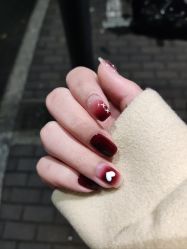 -UGIRL有个美甲