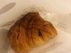 朱古力牛角包-老佛爷饼店