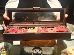 -左庭右院鲜牛肉火锅黑金店(陆家嘴中心店)