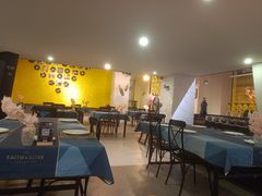 -又见马甲M8融合西餐厅(体育中心店)