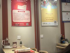-叁煨蹄花·下饭盐帮菜(人民广场店)