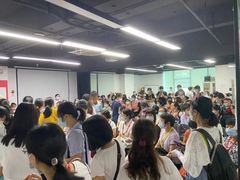 -天鹅到家·保姆月嫂育儿嫂(龙华店)