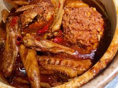 狮子头抓翅煲-周家二小姐的菜·扬州菜·香炒蟹·狮子头(江都金鹰店)