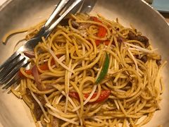 牛肉炒拉面-一笼小幸运