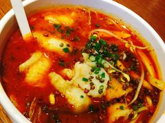 -渝是乎川渝小炒(新世界百货望京店)