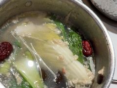 -呷哺呷哺 黄金牧场 (新中关购物中心店)