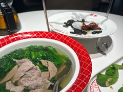 -谭厨中山传家菜.乳鸽.脆鲩鱼(华强北中航城店)