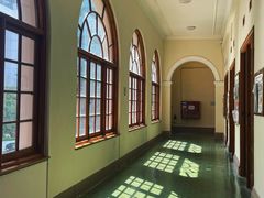 -香港大学