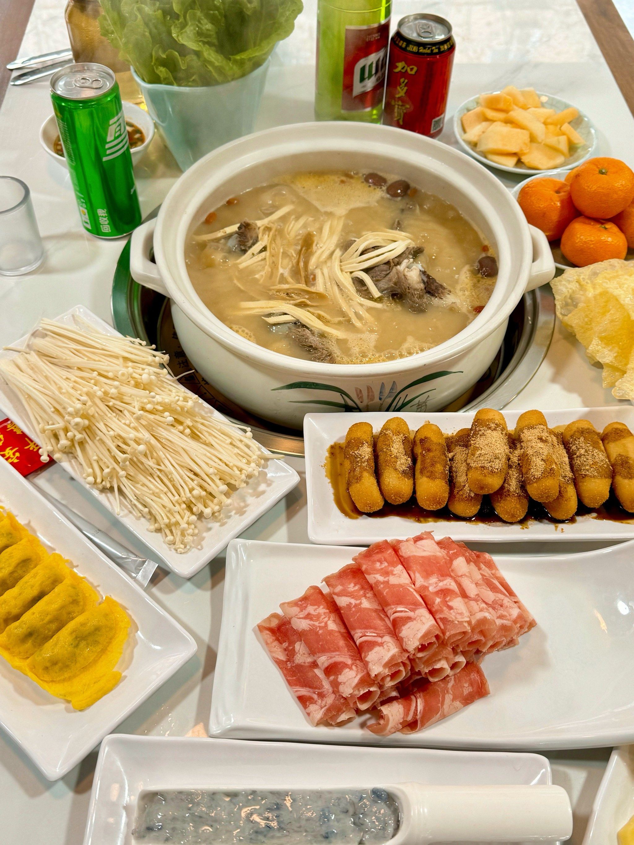 同事没骗我!吃一次就爱上的金华筒骨煲!