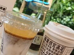 -无牌咖啡&酒馆