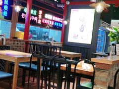 大堂-怪噜范·老贵阳街头名小吃(数博万达店)