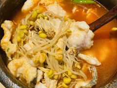 苗家酸汤鱼-山石榴·贵州菜(丰盛里店)