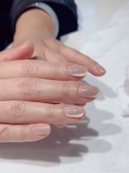 -悦指间美甲美睫