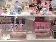 -泡泡玛特POPMART(上海环球港店)