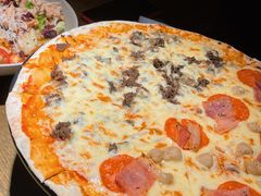韩式烤牛肉披萨-机器人火炉披萨(爱琴海店)