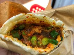 -曾笼笼牛肉饼